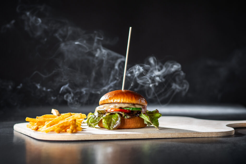 Cheeseburger & Pommes - Copy (2)